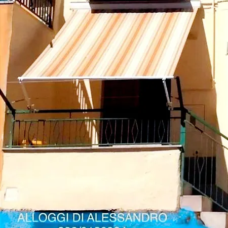 Prázdninový dům Alloggi Di Alessandro *
